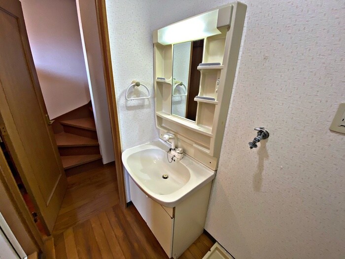 物件内観写真14　(洗面)