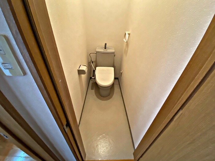 物件内観写真15　(トイレ)