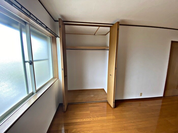 物件内観写真18　(収納)