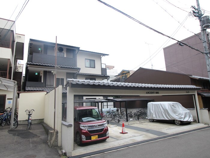 物件外観写真1　(外観写真)