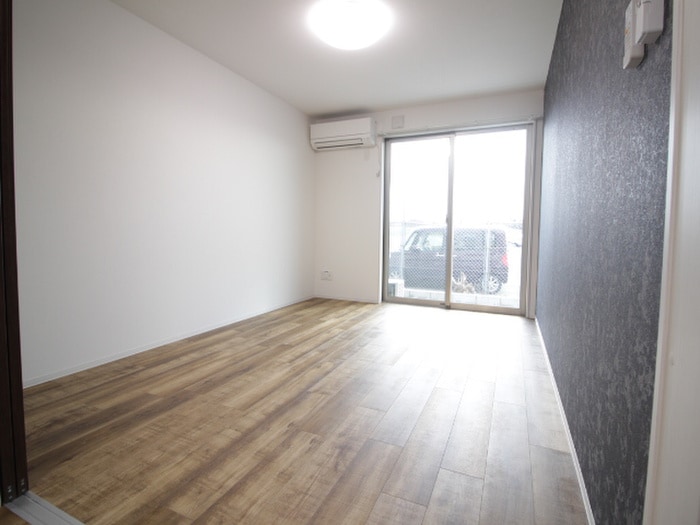 物件内観写真15　(居室)