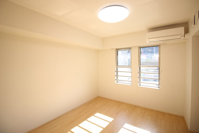 物件内観写真10　(居室)