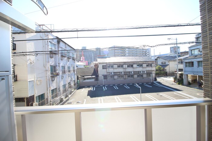 物件内観写真20　(室内からの展望)