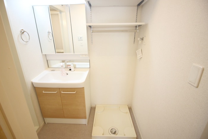 物件内観写真21　(洗濯機置場)