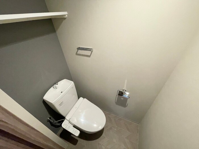 物件内観写真13　(トイレ)