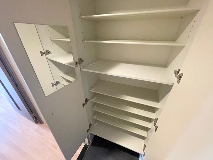 物件内観写真16　(靴箱)