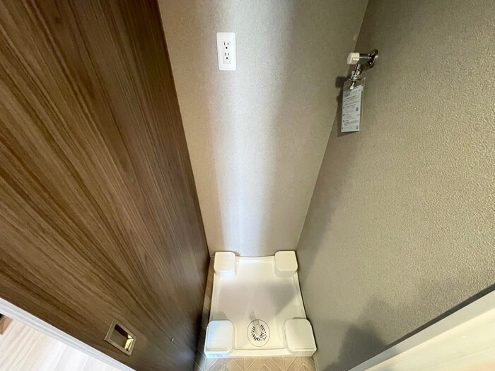 物件内観写真19　(洗濯機置場)