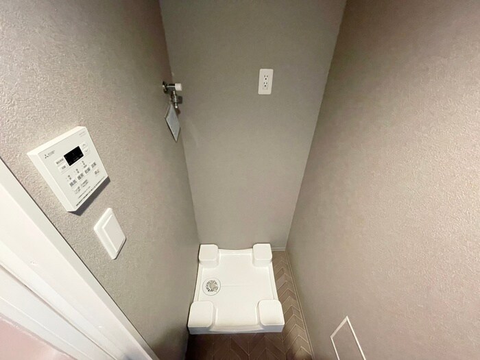 物件内観写真19　(洗濯機置場)