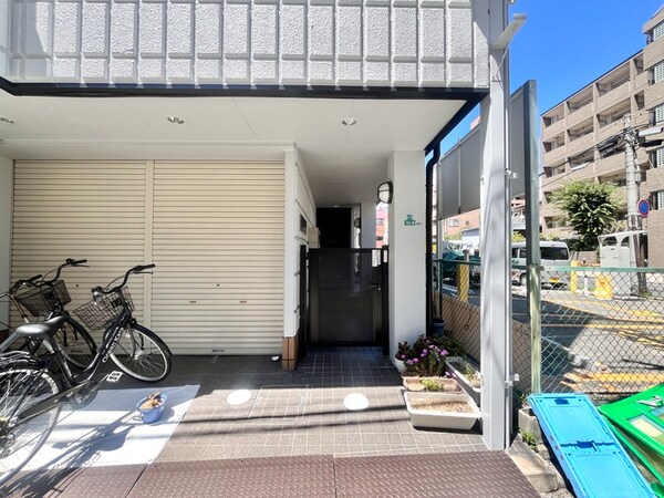 エントランス部分