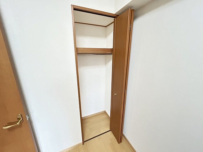 物件内観写真18　(収納)
