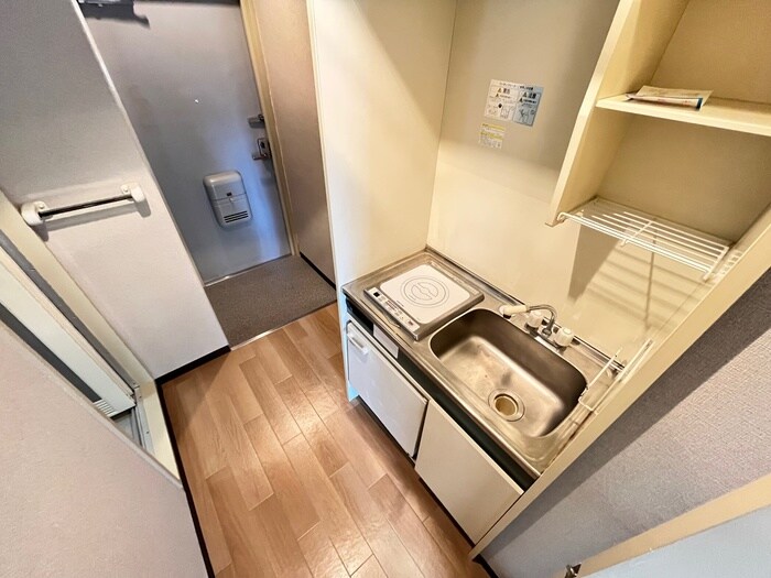 物件内観写真8　(廊下)