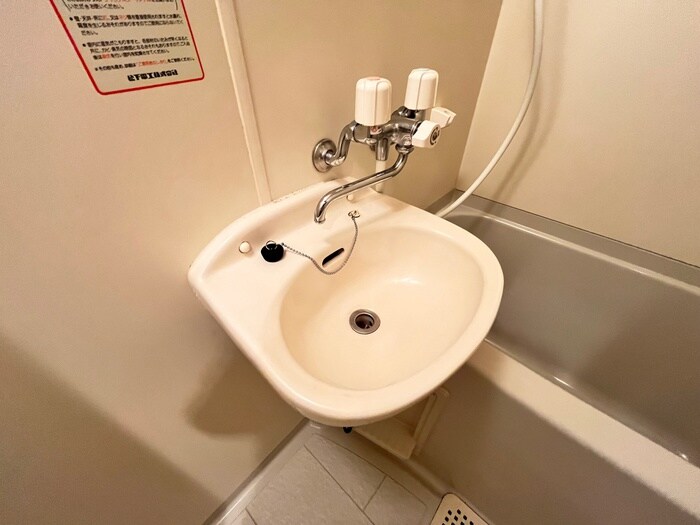 物件内観写真10　(洗面)