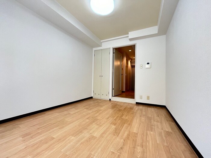 物件内観写真18　(居室)