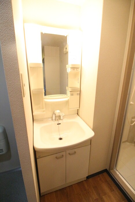 物件内観写真11　(洗面)