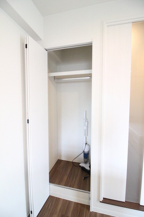 物件内観写真13　(収納)