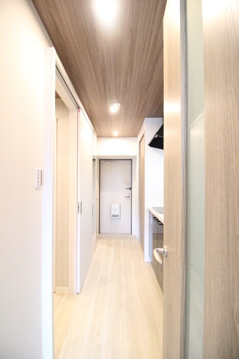 物件内観写真19　(廊下)