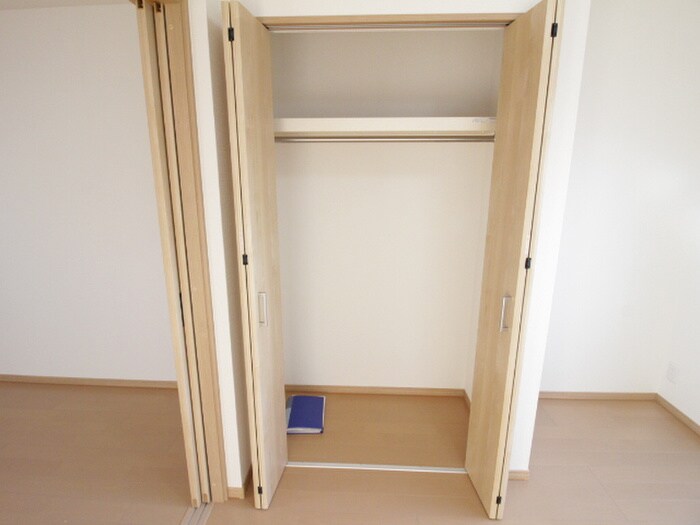 物件内観写真20　(収納)