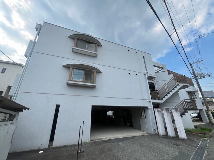 物件外観写真1　(外観写真)