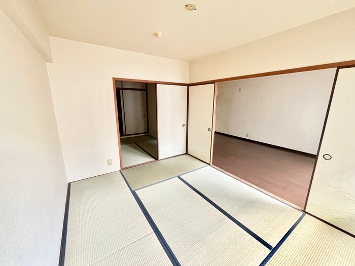 物件内観写真9　(居室)