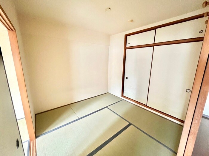 物件内観写真12　(居室)