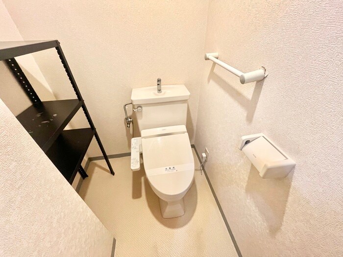 物件内観写真15　(トイレ)