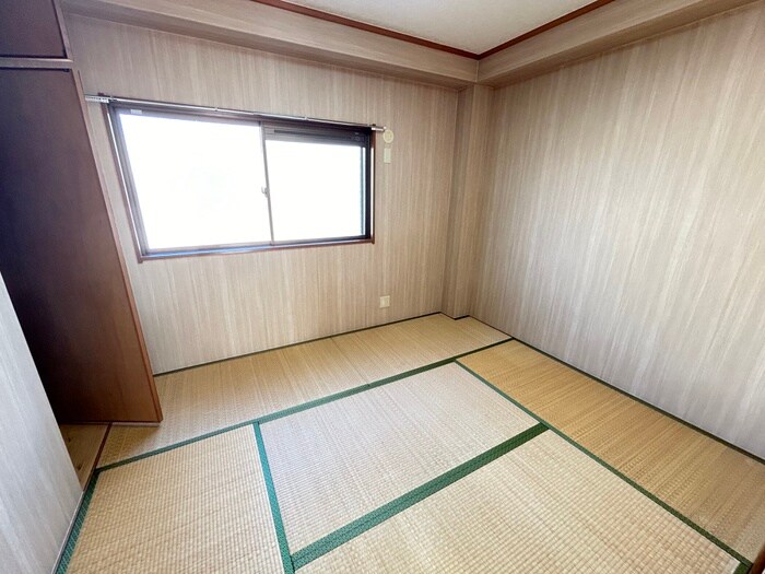 物件内観写真21　(居室)