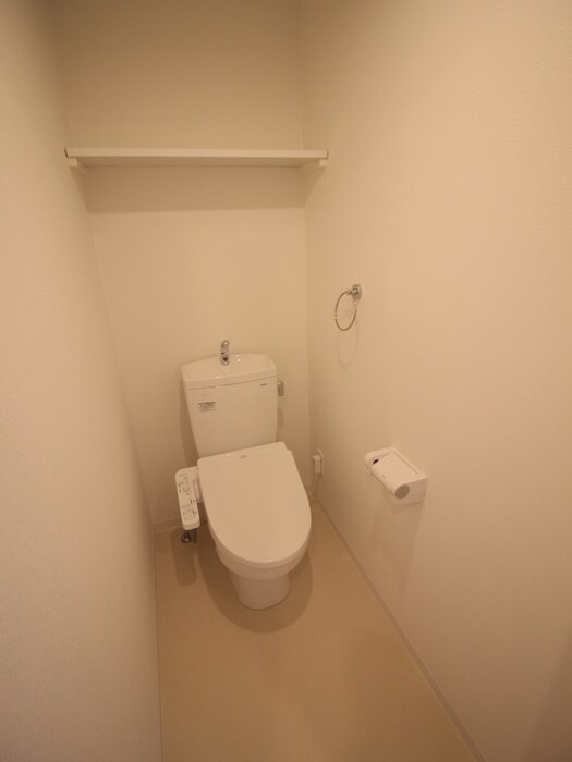 物件内観写真13　(トイレ)