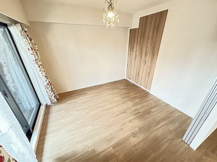 物件内観写真9　(居室)