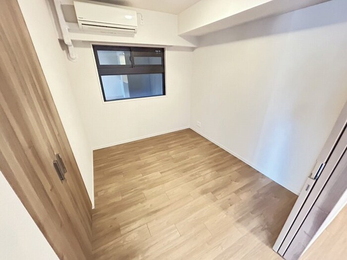 物件内観写真11　(居室)