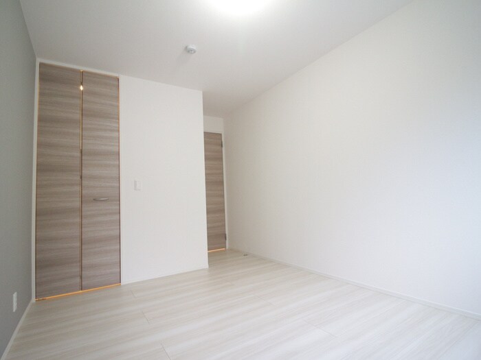 物件内観写真12　(居室)