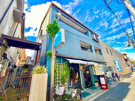 ア－トスタジオ風外観写真