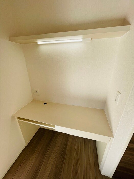 物件内観写真14　(内観写真)