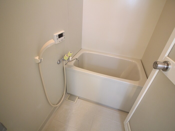 物件内観写真10　(バス／シャワールーム等)