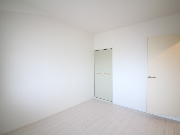 物件内観写真13　(居室)