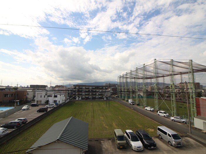 物件内観写真17　(室内からの展望)