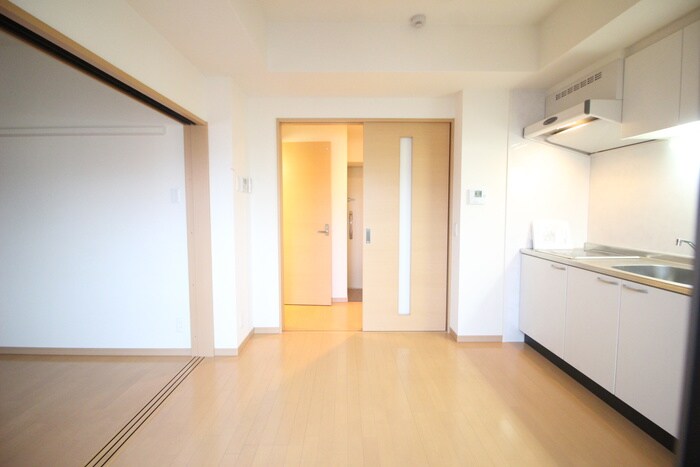 物件内観写真8　(居室)