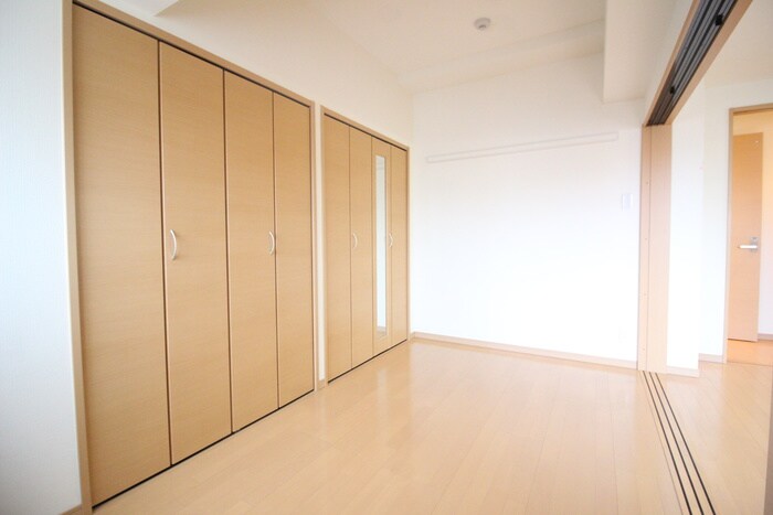 物件内観写真10　(居室)