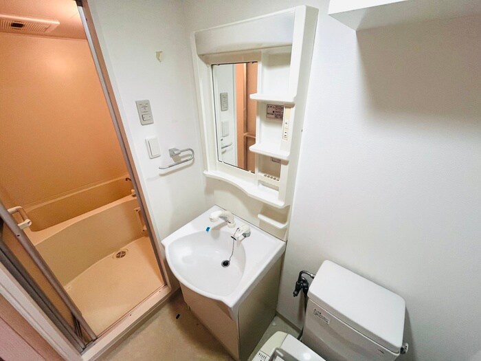 物件内観写真11　(洗面)