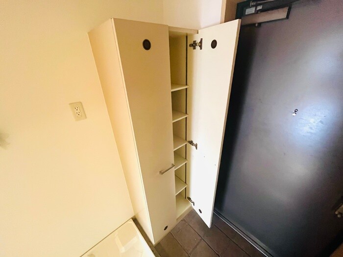 物件内観写真15　(靴箱)