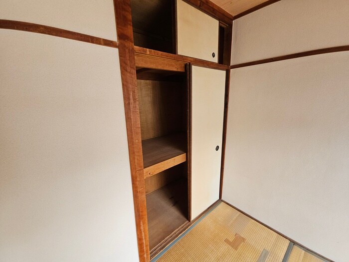物件内観写真15　(収納)