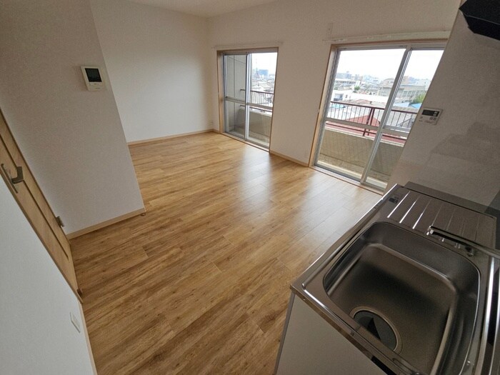 物件内観写真19　(居室)