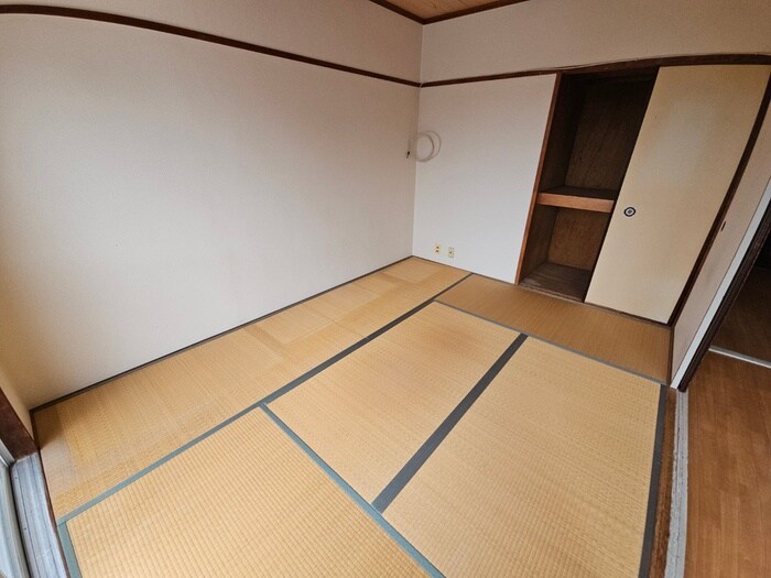 物件内観写真19　(居室)