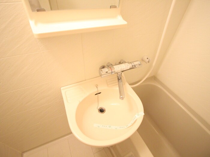 物件内観写真18　(洗面)