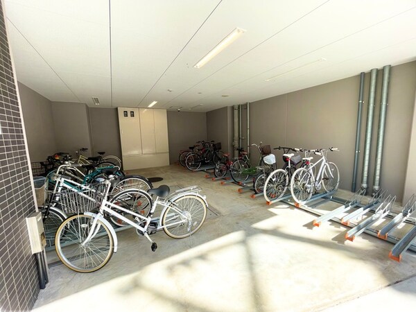駐輪場