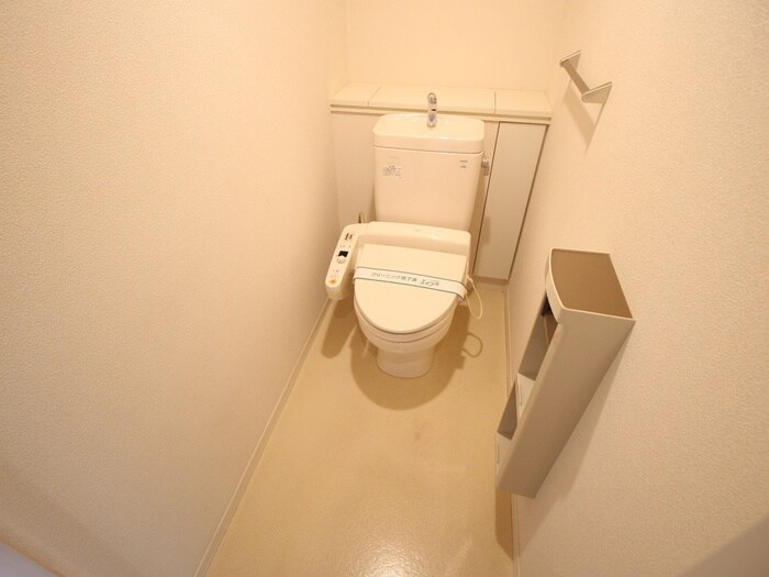 物件内観写真9　(トイレ)