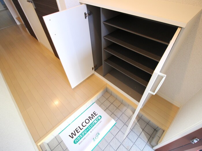 物件内観写真11　(靴箱)