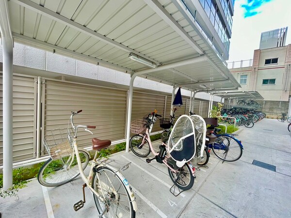 駐輪場