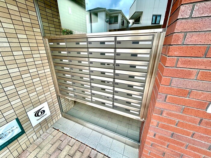 物件外観写真6　(建物設備)