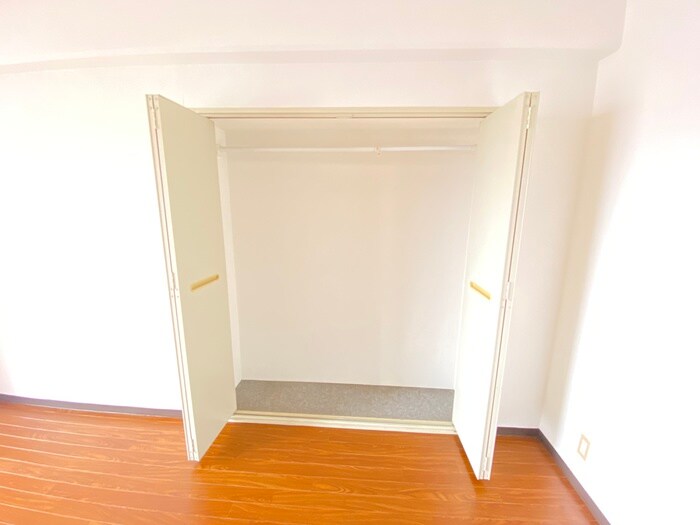 物件内観写真8　(収納)