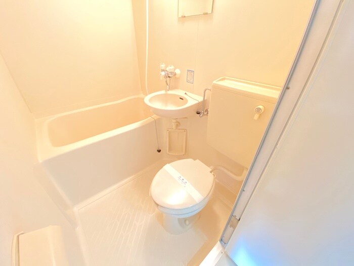 物件内観写真11　(トイレ)